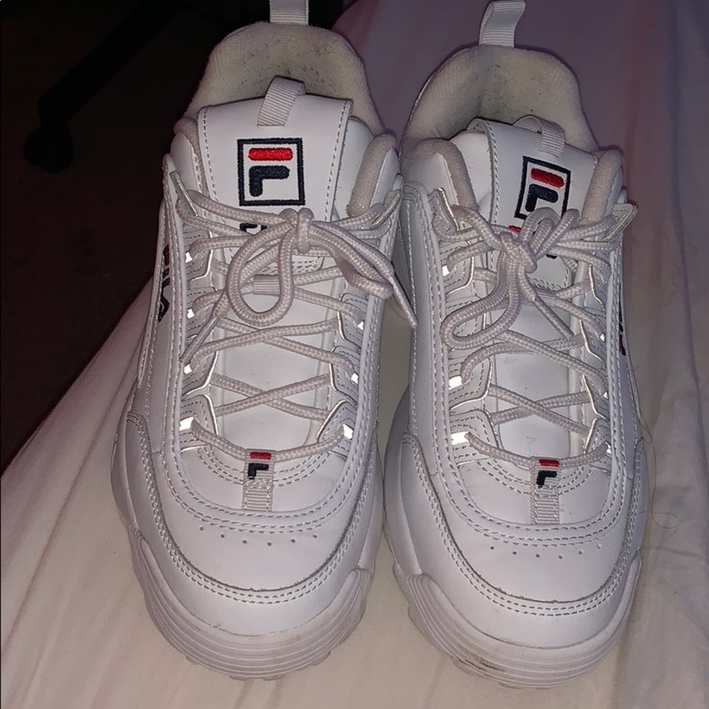 white filas (will clean before shipped)